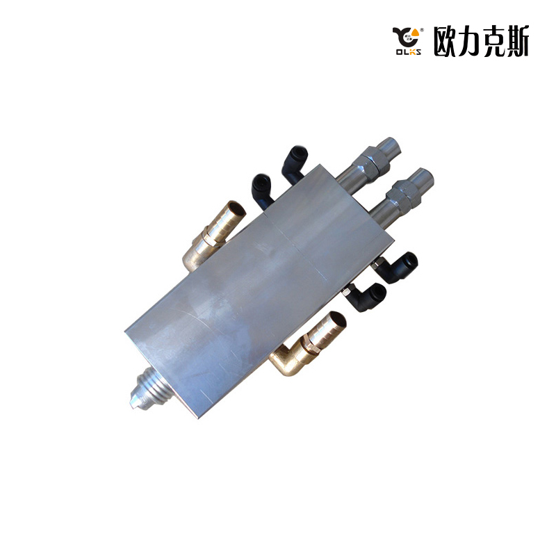双液回吸式花季黄版阀